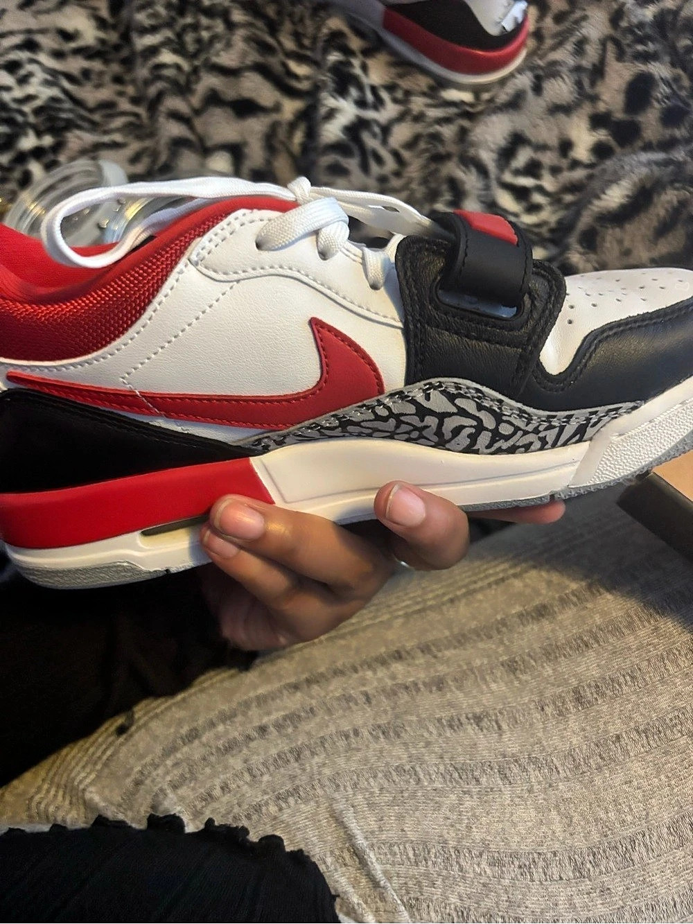 Jordan Air Jordan Legacy 312 Low Boys 6Y Red & White